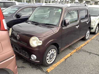 DAIHATSU MIRA 2010