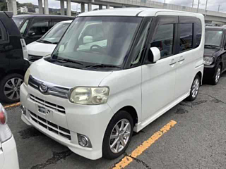 DAIHATSU TANTO 2012