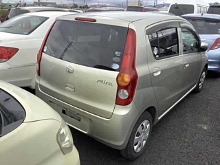 DAIHATSU MIRA 2010