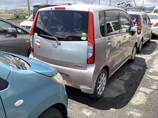DAIHATSU MOVE 2014