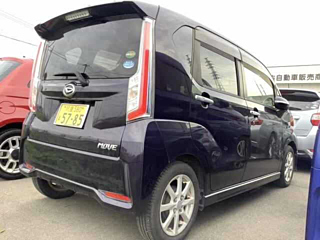 DAIHATSU MOVE 2015