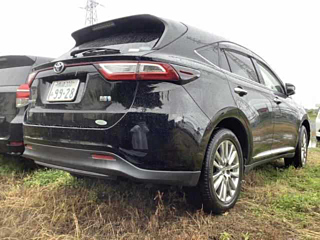 TOYOTA HARRIER 2017