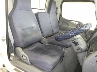 MITSUBISHI CANTER 2009