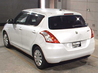 SUZUKI SWIFT 2012