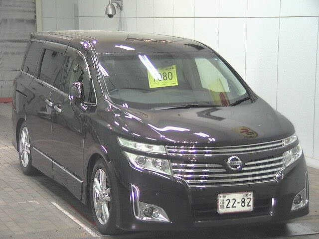 NISSAN ELGRAND 2011