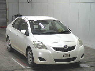 TOYOTA BELTA 2010