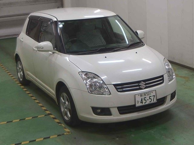 SUZUKI SWIFT 2009