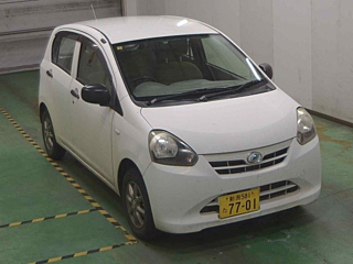 DAIHATSU MIRA E S 2012
