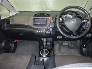 HONDA FIT SHUTTLE 2013