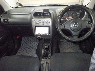 DAIHATSU TERIOS KID 2011