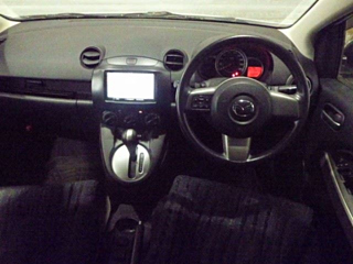 MAZDA DEMIO 2013
