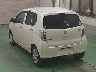 DAIHATSU MIRA E S 2015