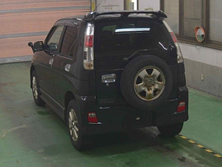 DAIHATSU TERIOS KID 2011