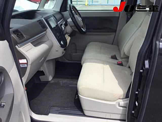 DAIHATSU TANTO 2014