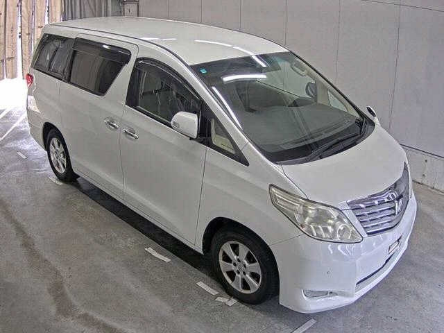 TOYOTA ALPHARD 2010