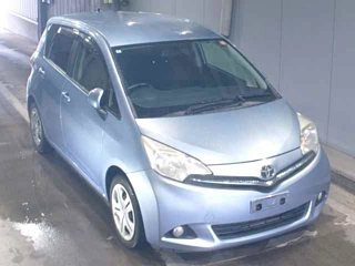 TOYOTA RACTIS 2014