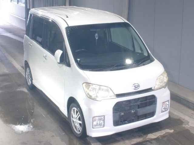 DAIHATSU TANTO EXE 2010