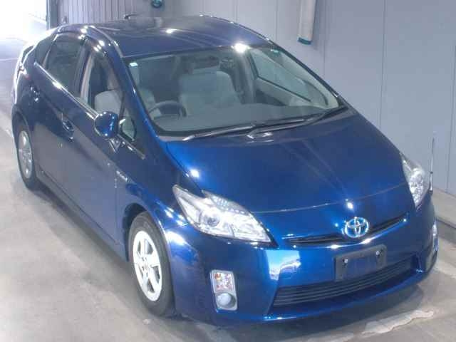 TOYOTA PRIUS 2010