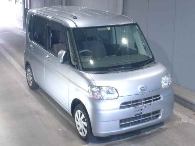 DAIHATSU TANTO 2012