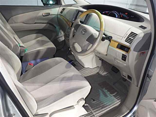 TOYOTA ESTIMA 2008
