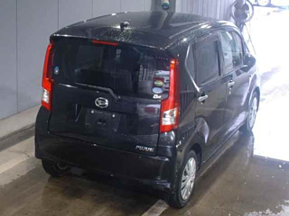 DAIHATSU MOVE 2015