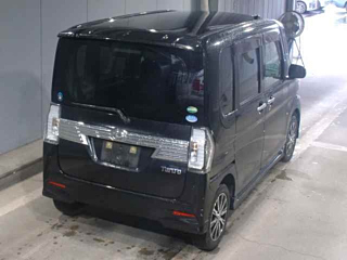 DAIHATSU TANTO 2016