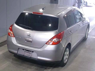NISSAN TIIDA 2009