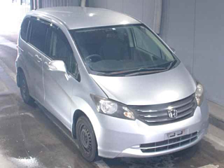 HONDA FREED 2009