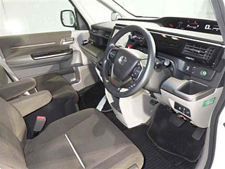 HONDA STEP WAGON 2015