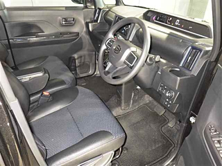 DAIHATSU TANTO 2024