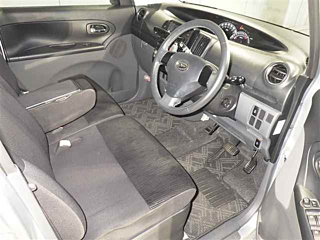 DAIHATSU TANTO 2010