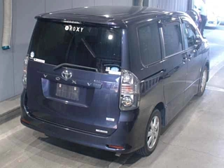 TOYOTA VOXY 2008