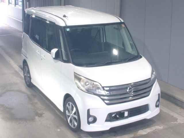 NISSAN DAYZ ROOX 2014