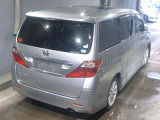 TOYOTA ALPHARD 2011