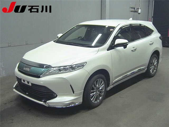 TOYOTA HARRIER 2018