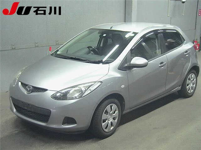 MAZDA DEMIO 2010