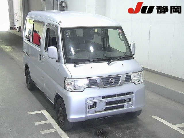 NISSAN CLIPPER VAN 2013