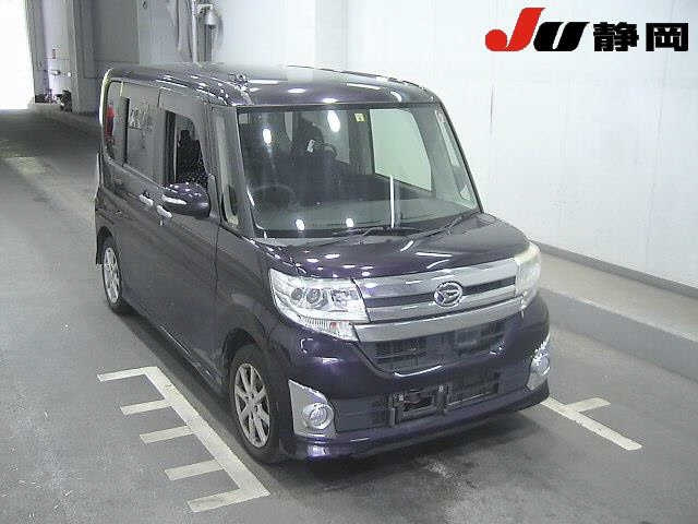DAIHATSU TANTO 2014