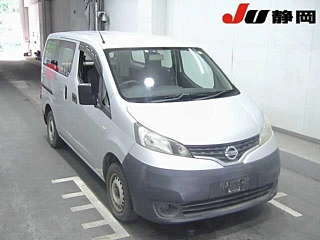 NISSAN NV200 2010