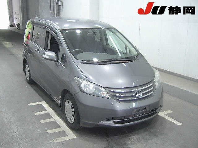 HONDA FREED 2010
