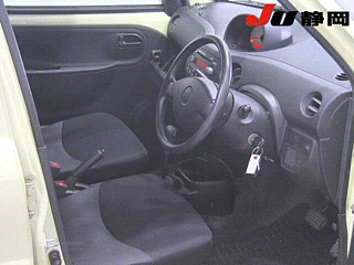 DAIHATSU ESSE 2010