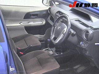 TOYOTA AQUA 2012