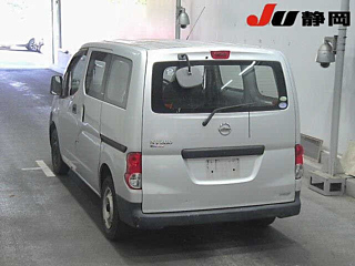 NISSAN NV200 2010
