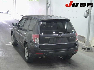 SUBARU FORESTER 2010