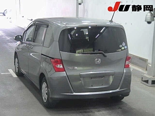 HONDA FREED 2010