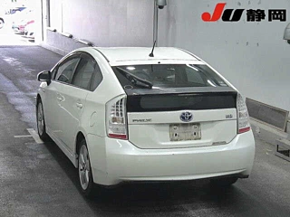 TOYOTA PRIUS 2010