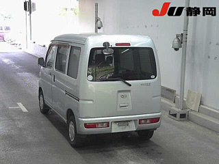 DAIHATSU HIJET VAN 2011