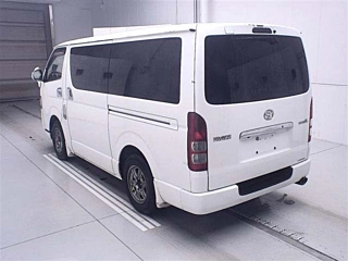 TOYOTA HIACE VAN 2012