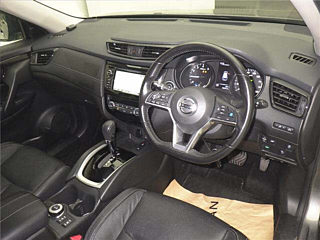 NISSAN X-TRAIL 2017