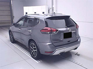 NISSAN X-TRAIL 2017